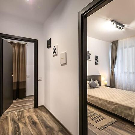 Modern Apartment With City-View Near Poiana Brasov Exterior photo